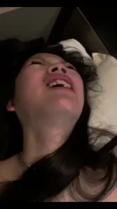 约炮精神小妹