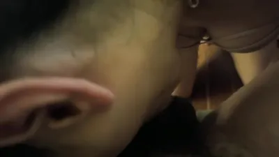 高颜值母狗口交