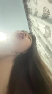 老公在外跑船，巨乳少妇背着老公偷偷爽(电报已更新)