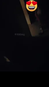 夫妻酒店真实对镜后入操 我不行了老公用力操我  最后小孩醒了