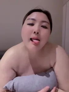 母猪露脸自拍1