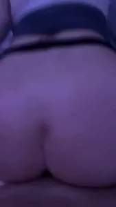 大屁股少妇