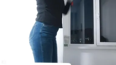 上班的时候忽然想到这个角度会很色情，拍之~